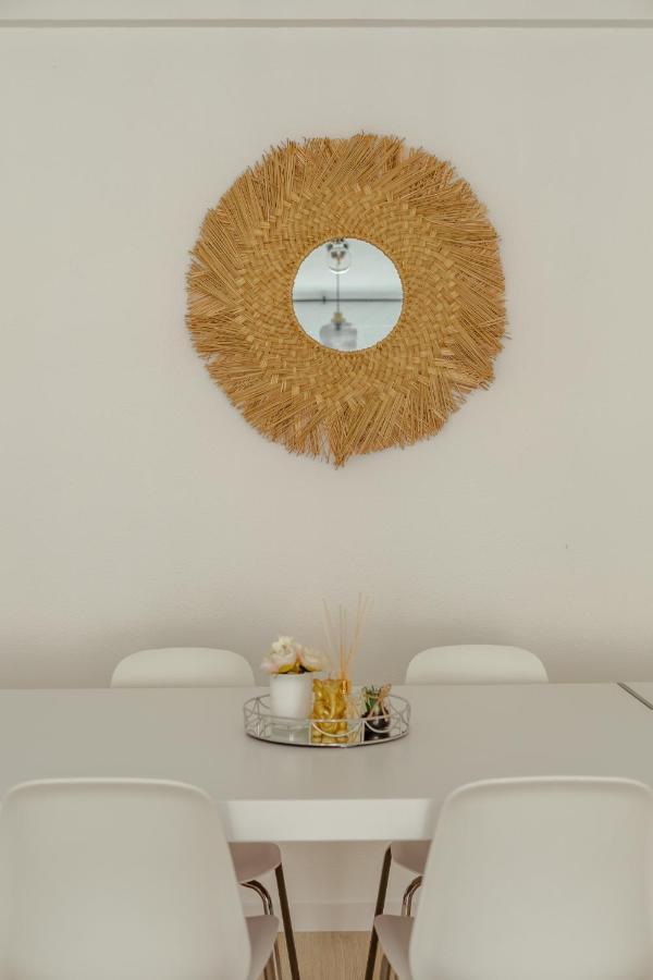 Elegant 3 Bedroom Apt - City Centre - Garage - Metro Lisboa Exterior foto