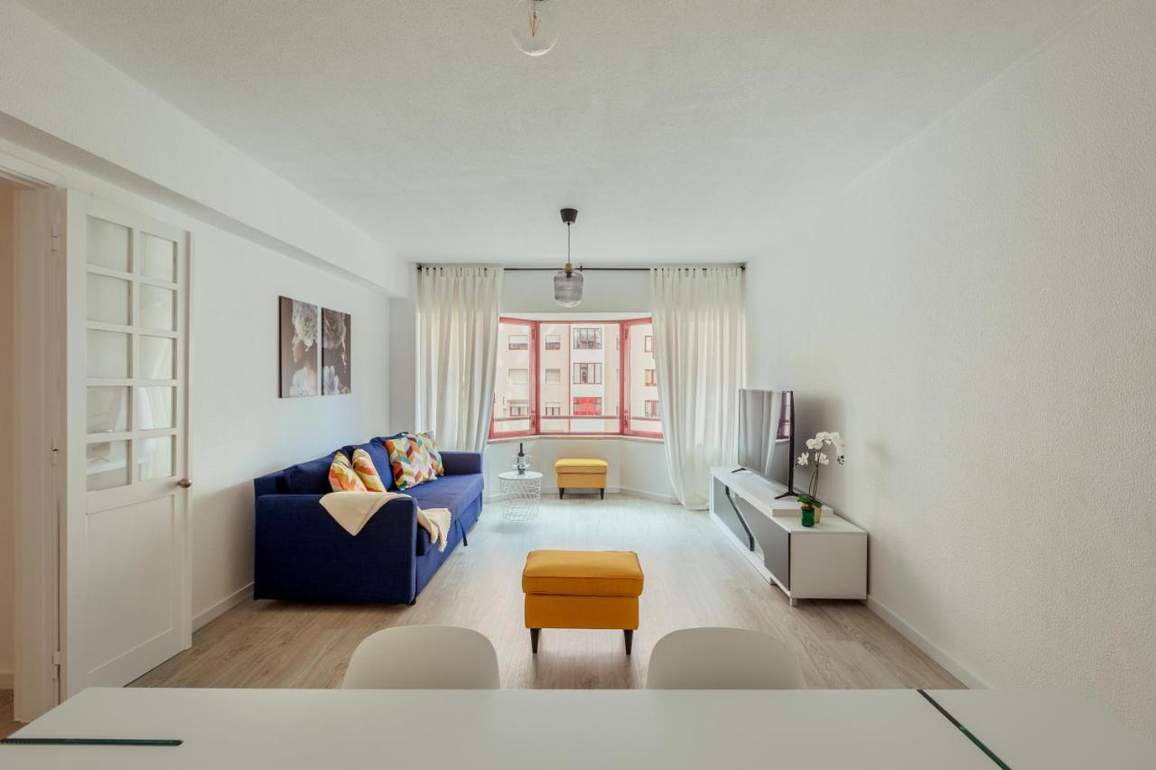 Elegant 3 Bedroom Apt - City Centre - Garage - Metro Lisboa Exterior foto